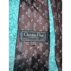 Christian Dior cravates New York Paris men’s vintage brown paisley silk tie